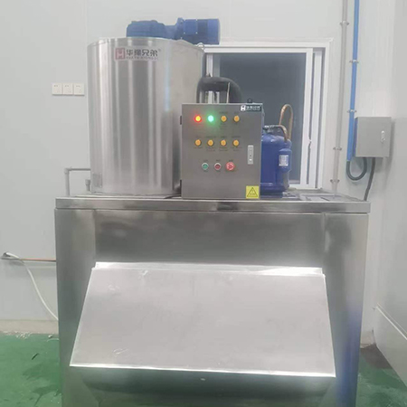 2噸食品級片冰機交付湖北武漢某食品廠